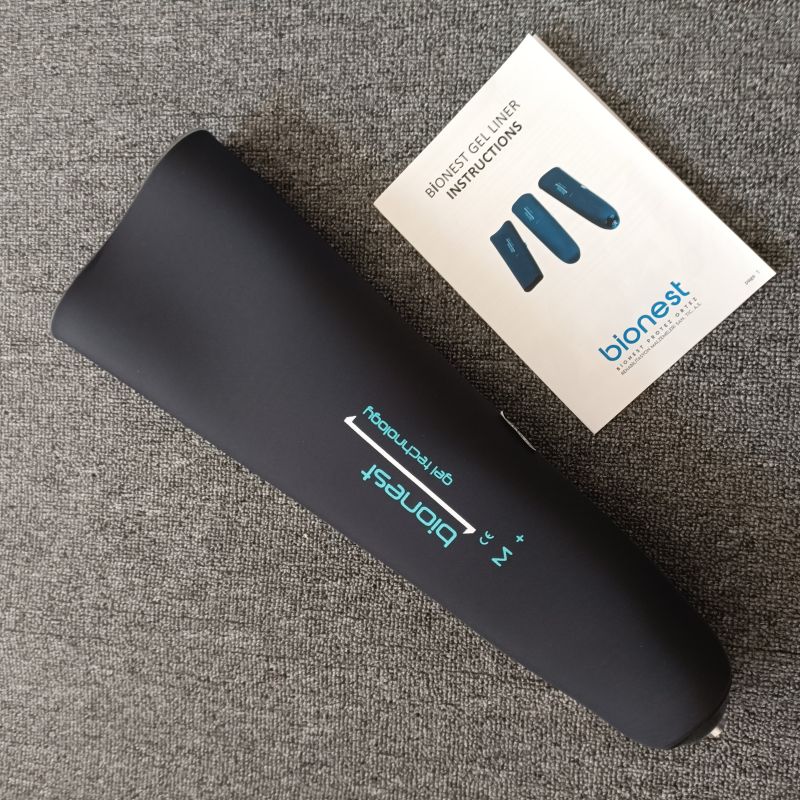 Knee Sleeve Pair - بطانة جل صناعية للمبتورين، غطاء سيليكون