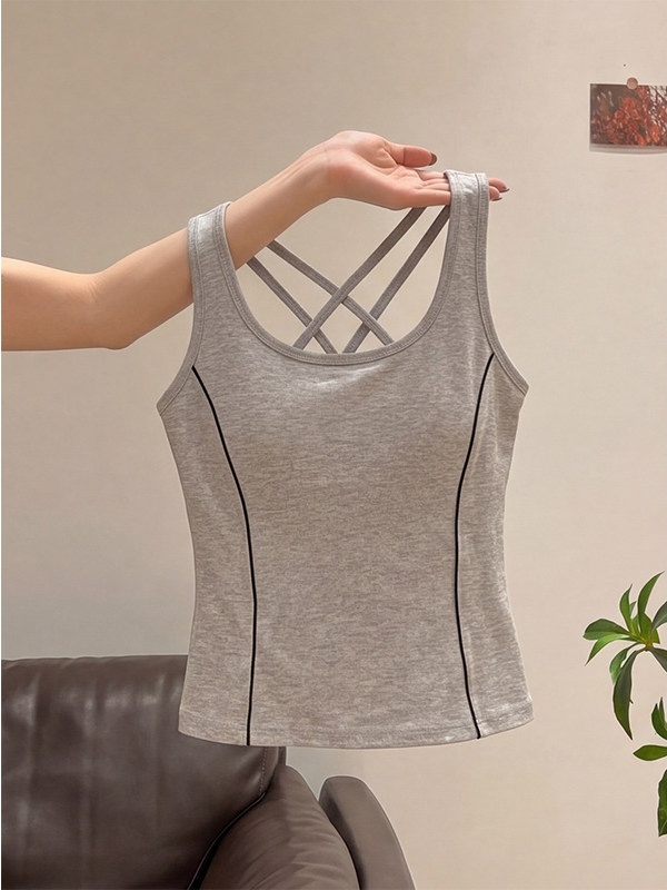 سترة نسائية بتصميم أمريكي مع أ - مراجعة Crossfit Vest وسعره