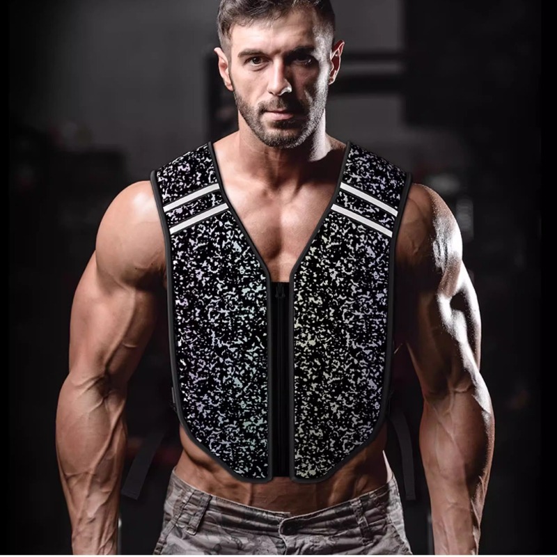 سترة أوزان قابلة للتعديل تناسب - مراجعة Crossfit Weight Vest وسعره